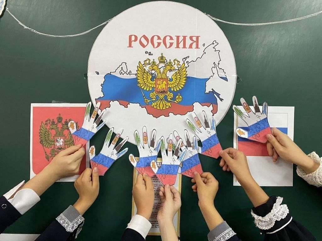 30 ноября - День Государственного герба России.