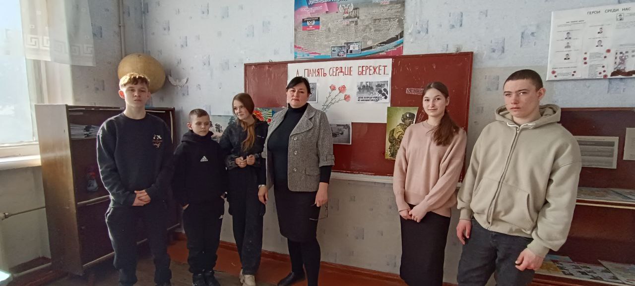 15 февраля - вывод советских войск из Республики Афганистан.